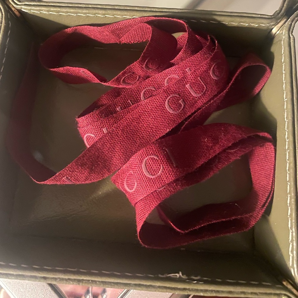 GUCCI Gift Ribbon 🎀 - Picture 4 of 4
